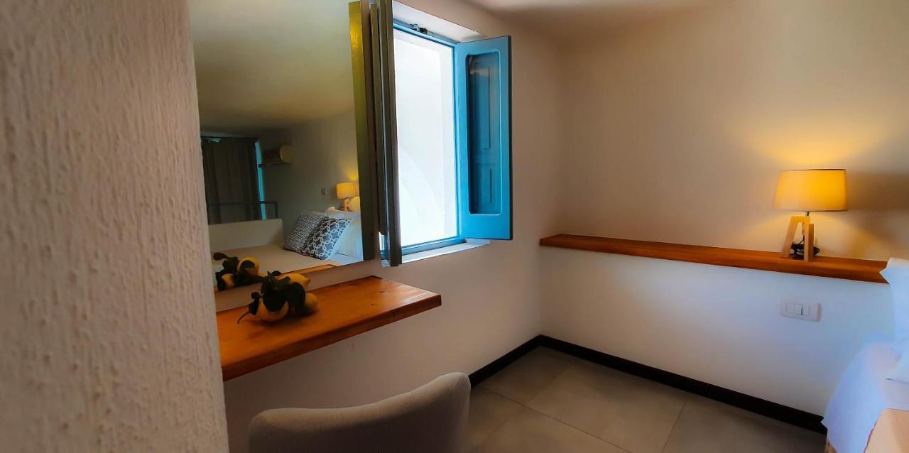 Hotel Santa Isabel Malfa  Extérieur photo