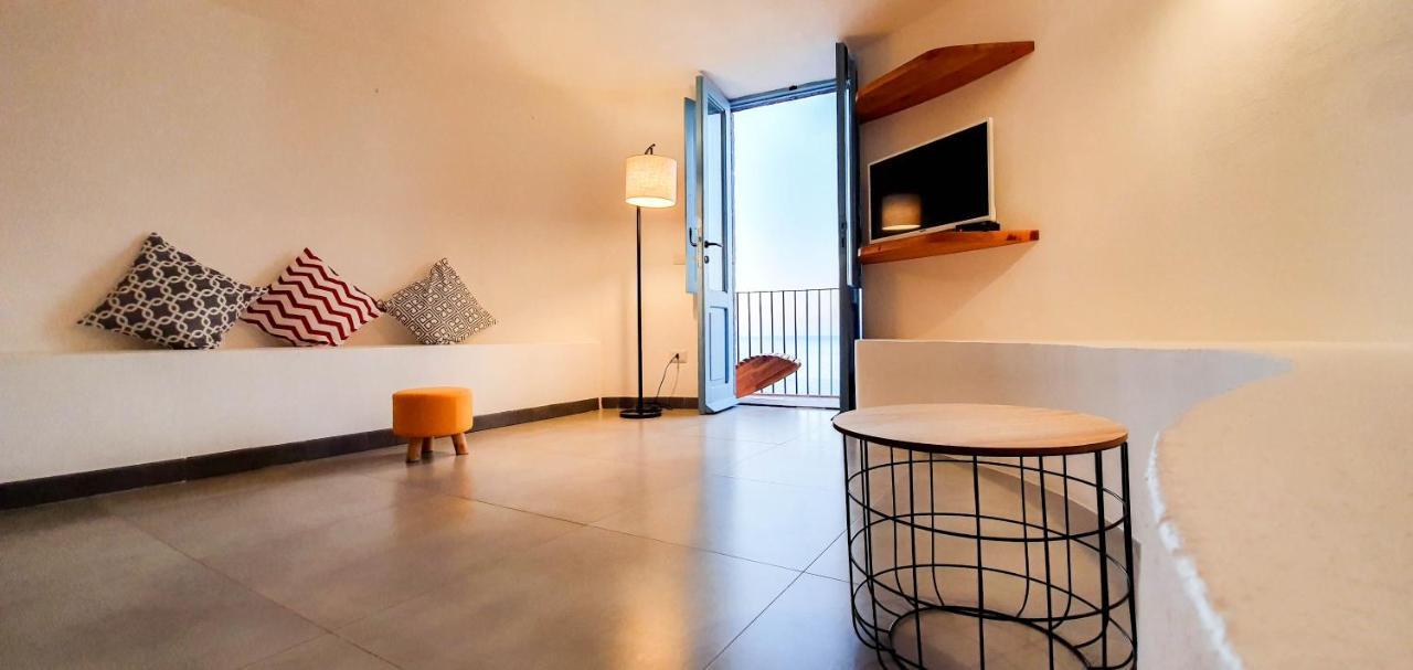 Hotel Santa Isabel Malfa  Extérieur photo