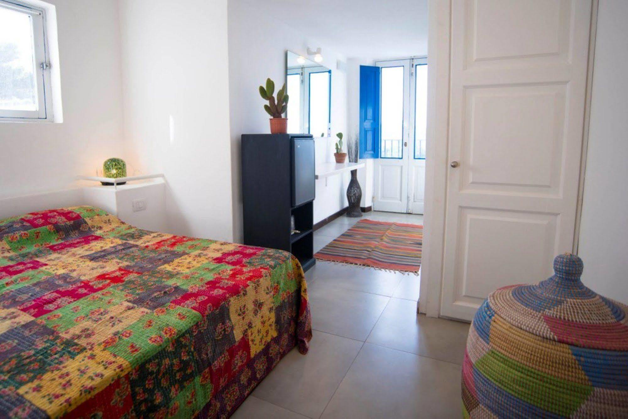 Hotel Santa Isabel Malfa  Extérieur photo
